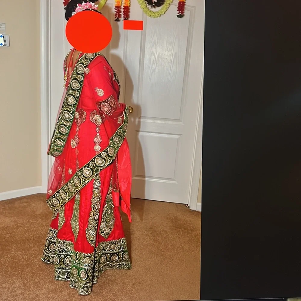 Indian Bridal lehengas, gorgeous & heavily embellished with stones & detail work - Picture 5 of 12